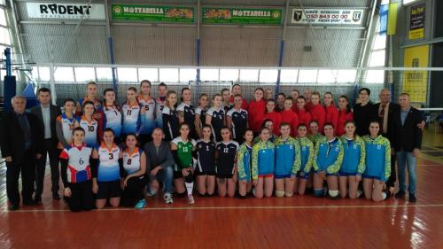 zonalni-zmahannia-khiv-litnoi-universiady-ukrainy-2019-roku-z-voleibolu-zhinky